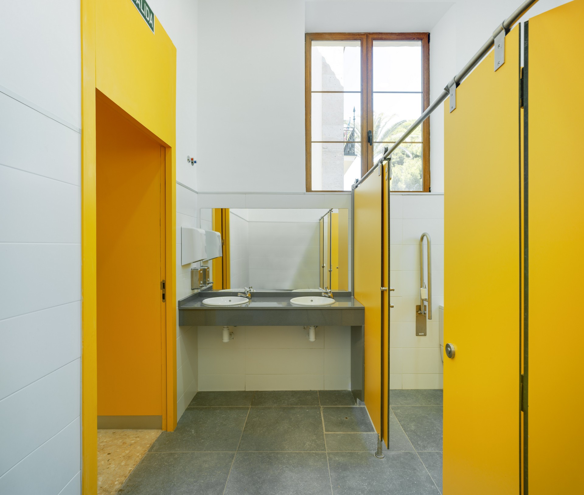 Reforma de un colegio en Nules